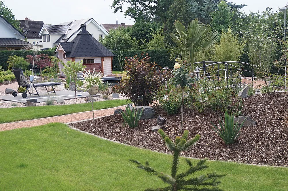 Gartenarbeiten Beispiel Privathaus